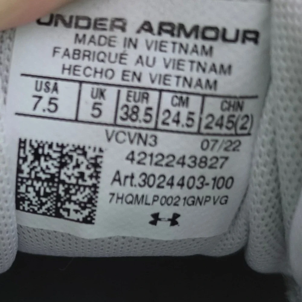 Under Armour Women Running Shoes Grey Charged Rogue Mesh Sneakers 7.5